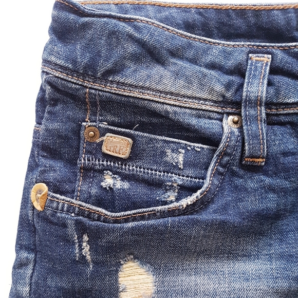 ZARA DENIM RULES BY TRF Blue Distressed Shorts - Picture 3 of 6
